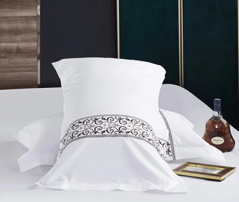 Werten Sie Ihr Schlafzimmer mit luxuriösen Bettwäschesets auf
